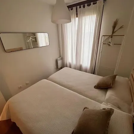 Iii Apartment