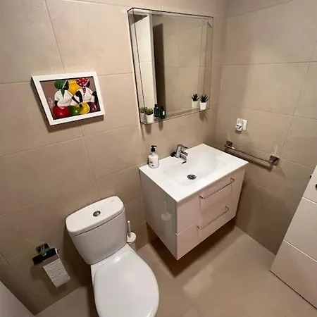 Iii Apartment La Hayuela